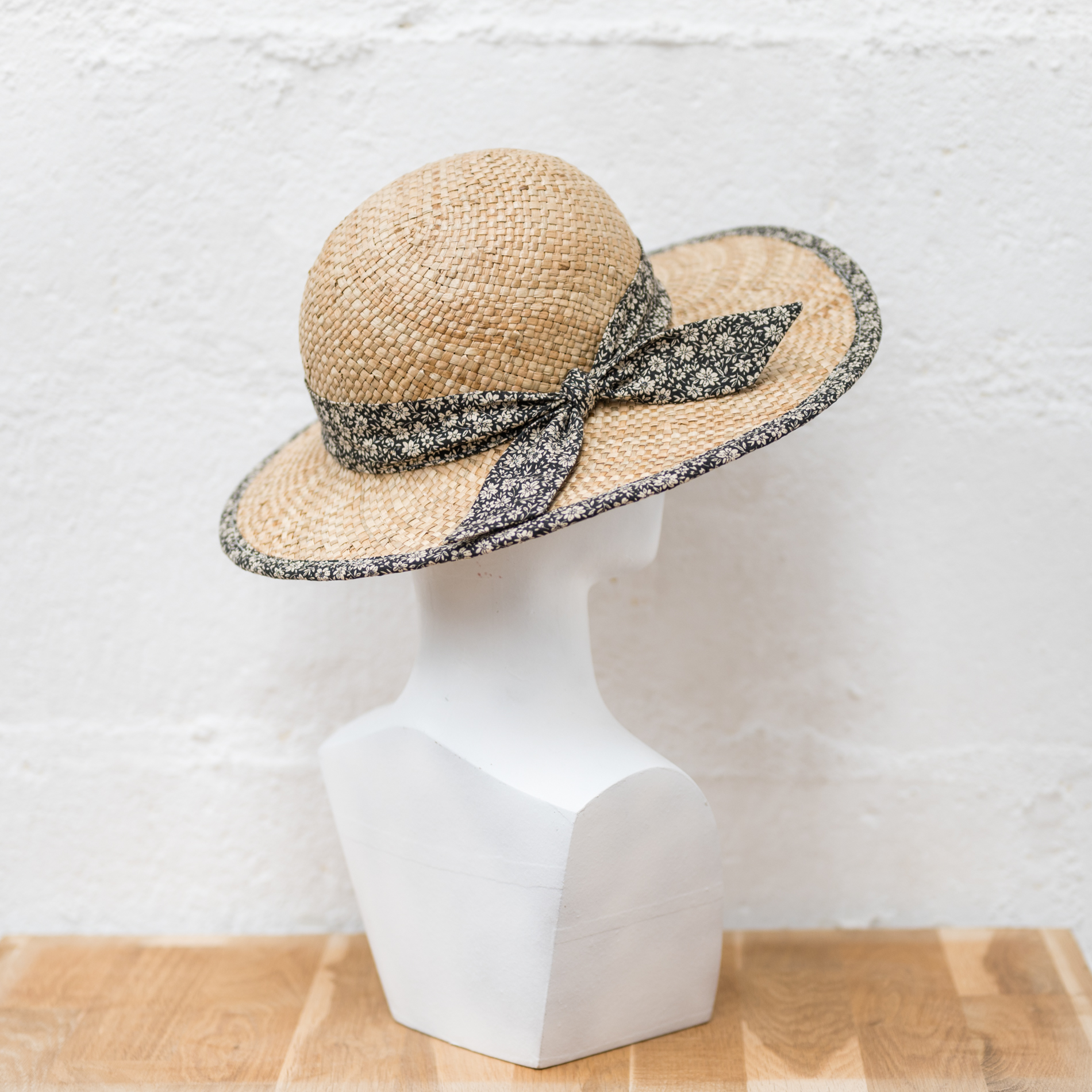 Formes à chapeau capeline à vendre mes-jolis-chapeaux-202205-1214